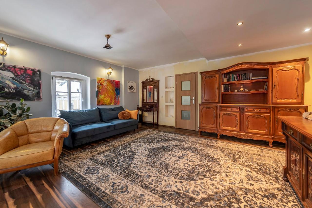 Apartament Artystyczny W Rynku. Lądek-Zdrój Kültér fotó
