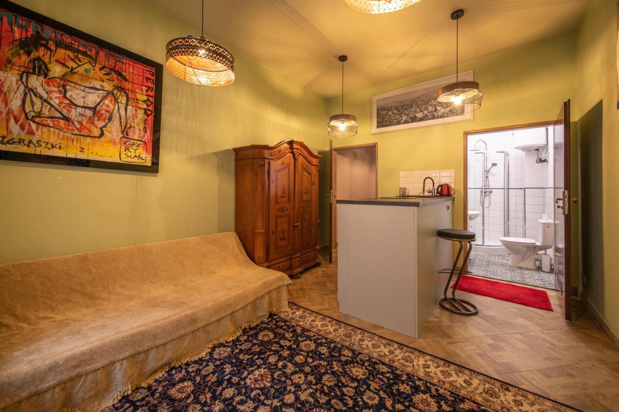Apartament Artystyczny W Rynku. Lądek-Zdrój Kültér fotó